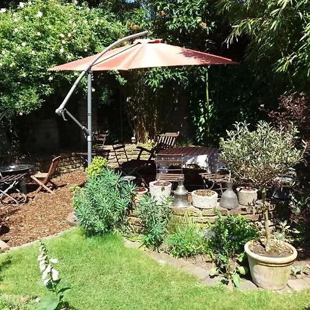 דירה In Mit Grossem Garten אוברהאוזן